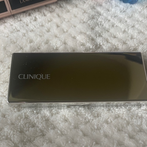 Lancôme, Estée Lauder, Clarins Beauty Lot!! ✨💖Eyeshadow Palette and Skincare! ✨💖 - Picture 3 of 11